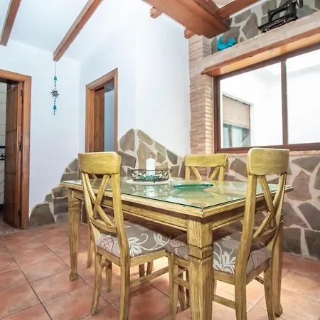 公寓 3 Bedroom In Nerja. 内尔哈