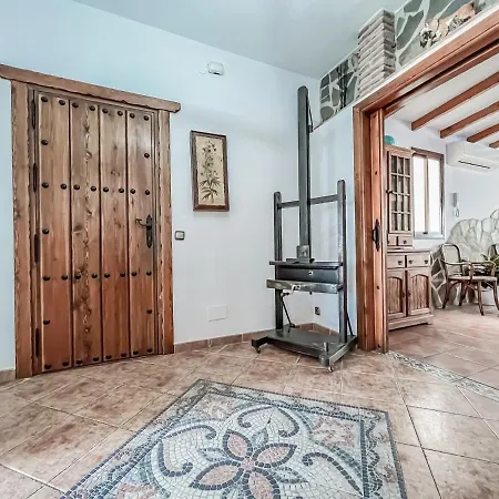 3 Bedroom In Nerja. * نيرخا