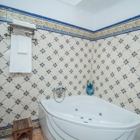 3 Bedroom In Nerja. Lejlighed Nerja